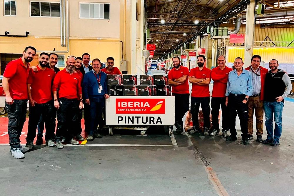 IBERIA confía en Sagola para equipar a su equipo de pintura