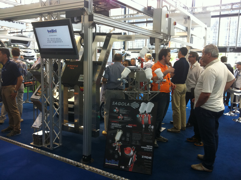 SAGOLA y BELLINI presentan la 4500 XTREME y la nueva línea de FILTROS SERIE 5000 en la Feria AUTOPROMOTEC ITALIA