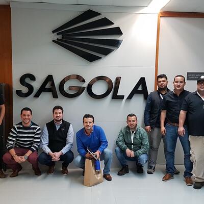VISITA DE COMERCIALIZADORA AUTOMOTRIZ 4J