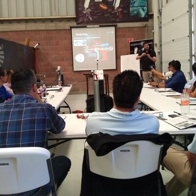 FORMACIÓN TÉCNICA A DISTRIBUIDORES DE SAGOLA MÉXICO